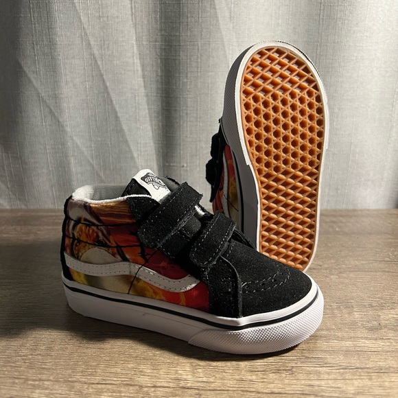 New w/o the box Vans Sk8-Mid Reissue V Shoe ‘Shark Sunset’ Toddler size 7 - Picture 3 of 3